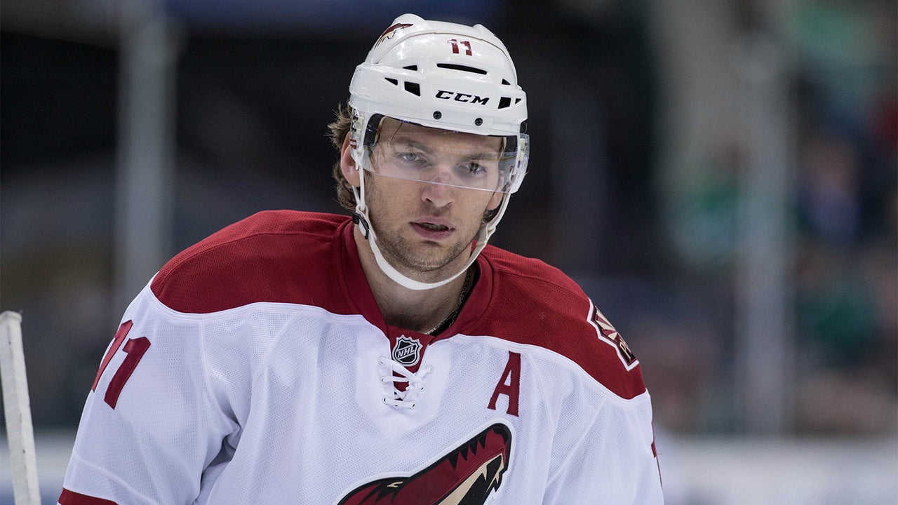 Hanzal's return gives Coyotes a boost for road trip